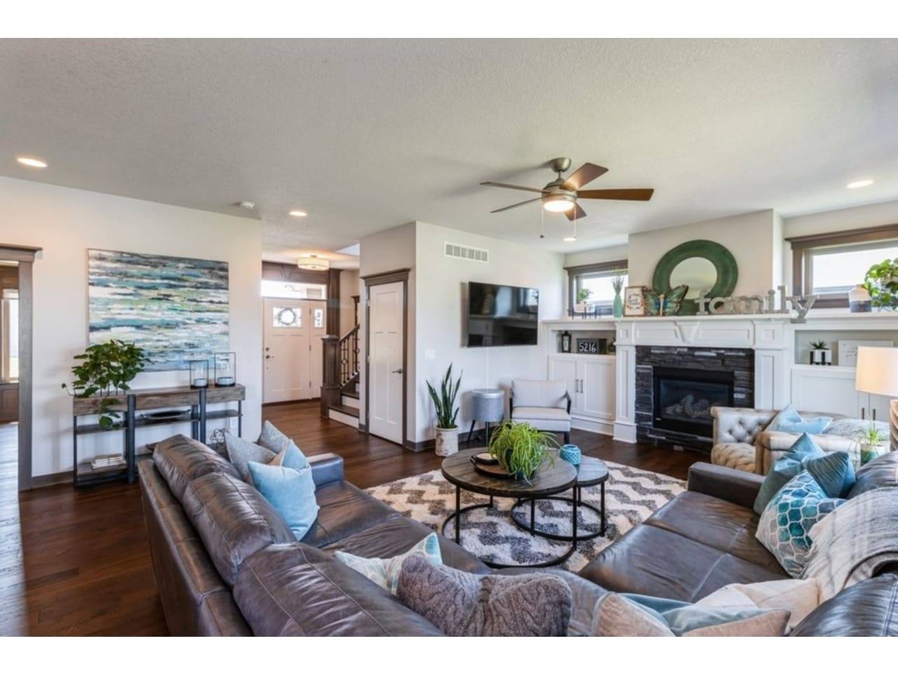 Ankeny, IA 50023,5216 NW 10th Street