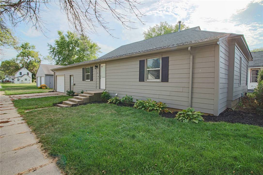220 N 1st Avenue, Coon Rapids, IA 50058