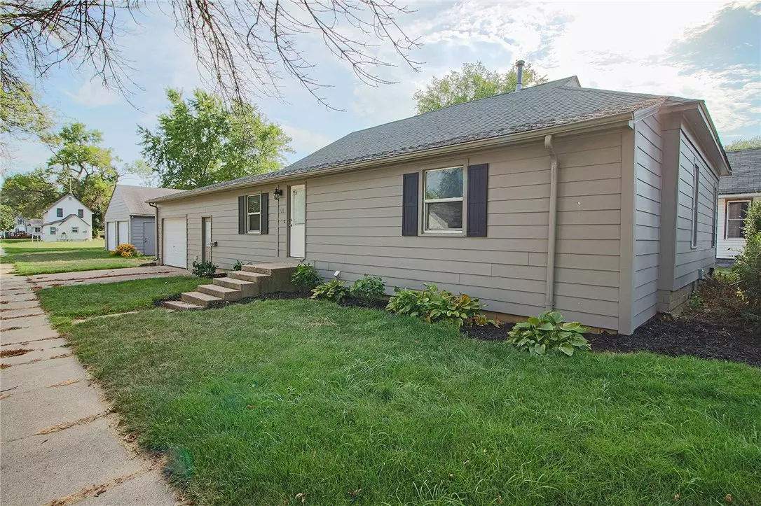 Coon Rapids, IA 50058,220 N 1st Avenue