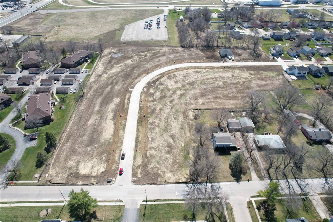 Des Moines, IA 50321,2360 Emma Avenue