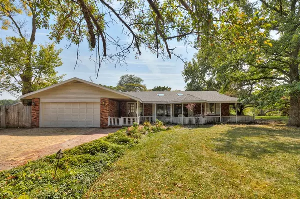 3041 Hubbell Avenue, Des Moines, IA 50317
