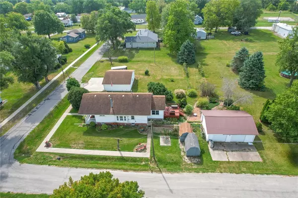 Melcher-dallas, IA 50062,613 Garfield Street