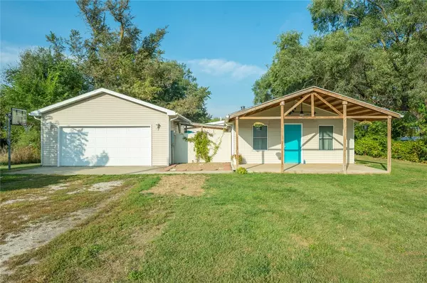 7688 NW 86th Street, Johnston, IA 50131