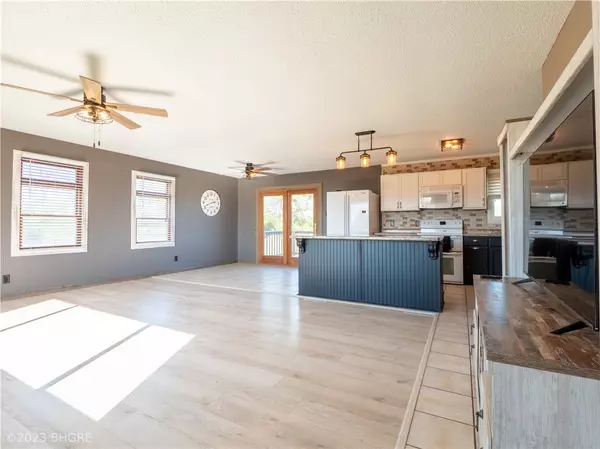 Indianola, IA 50125,19601 115th Avenue