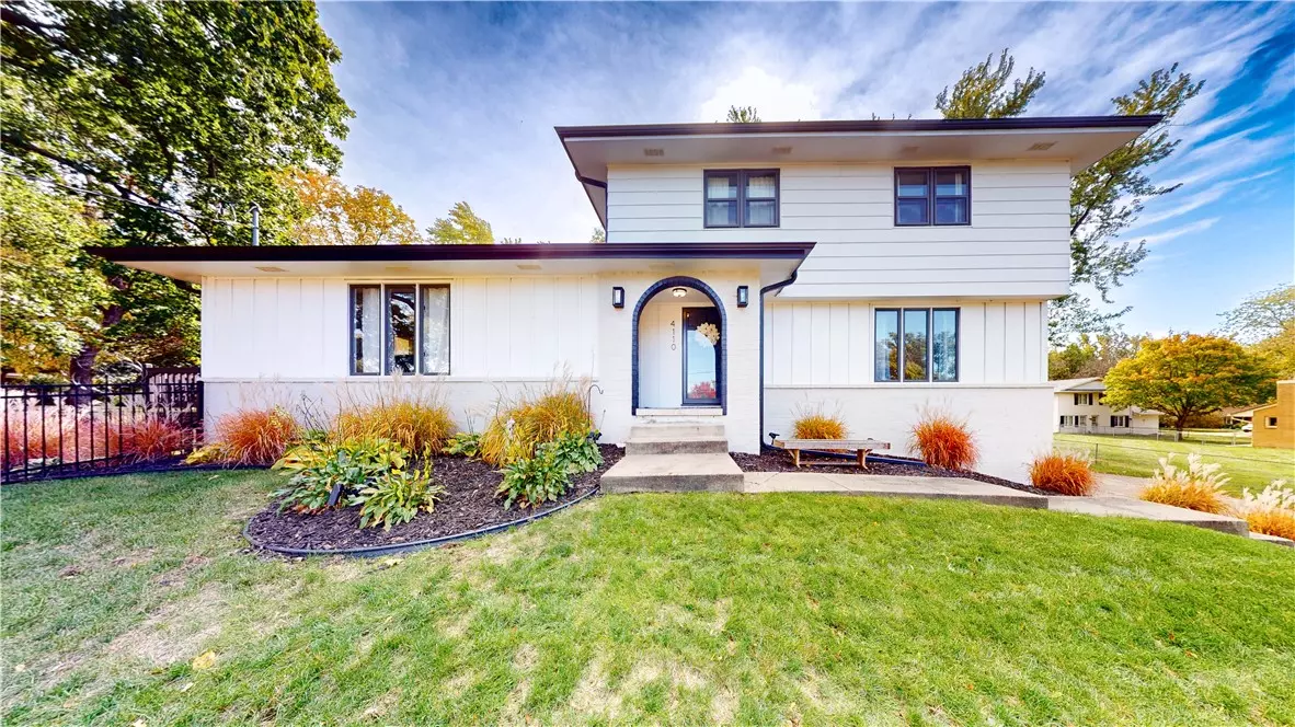 Des Moines, IA 50310,4110 Shawnee Avenue