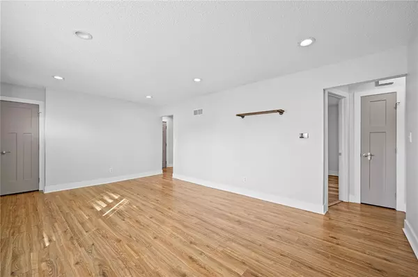 Martensdale, IA 50160,501 Franklin Drive