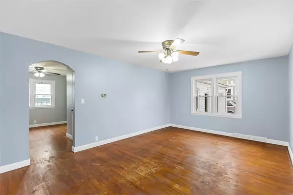 Eldora, IA 50627,1602 14th Avenue