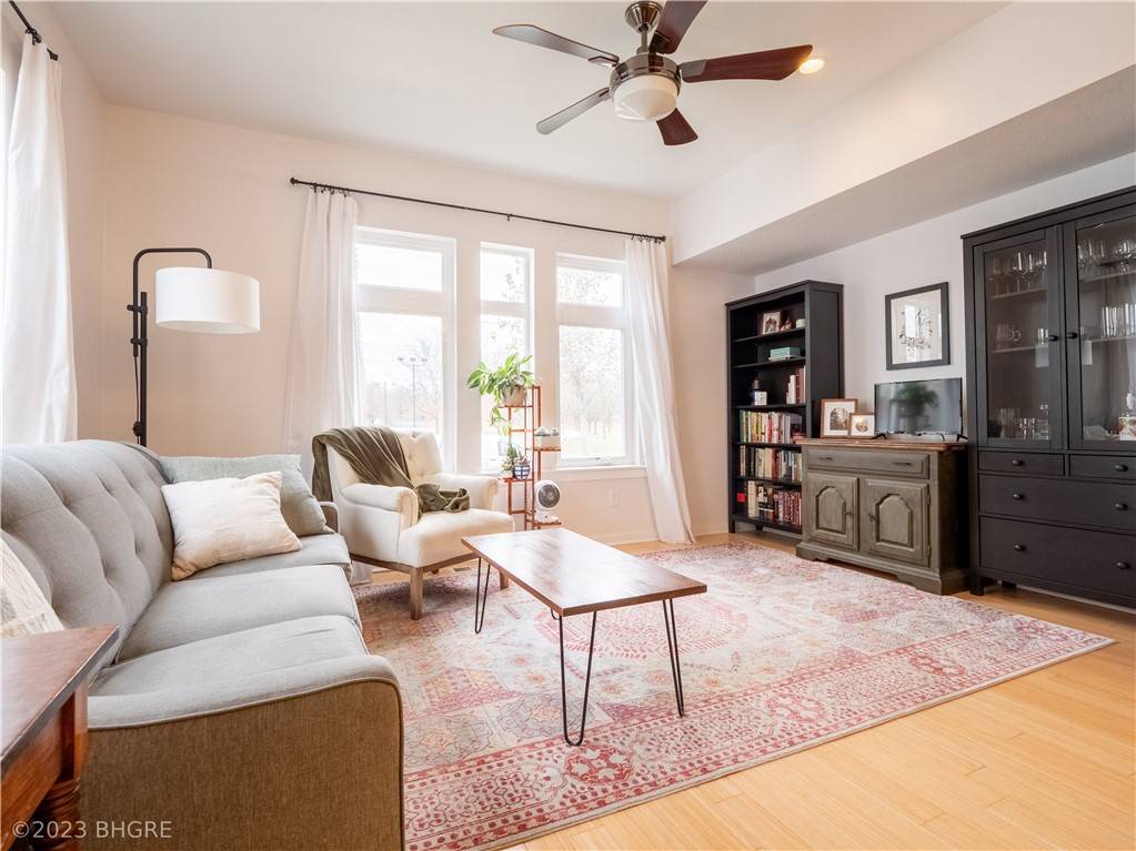 Des Moines, IA 50314,1347 Forest Avenue