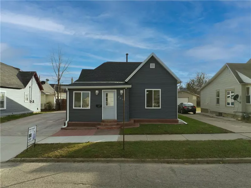 409 Lee Street, Marshalltown, IA 50158