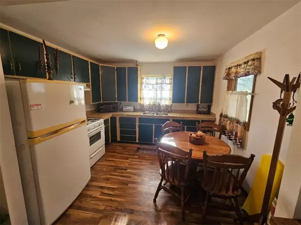 Blairstown, IA 52209,7801 18th Avenue