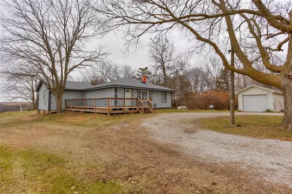 800 S Vine Street, Hartford, IA 50118