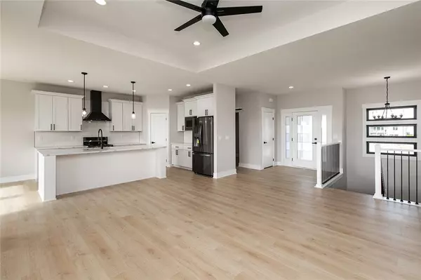 Clive, IA 50325,17954 Hammontree Circle