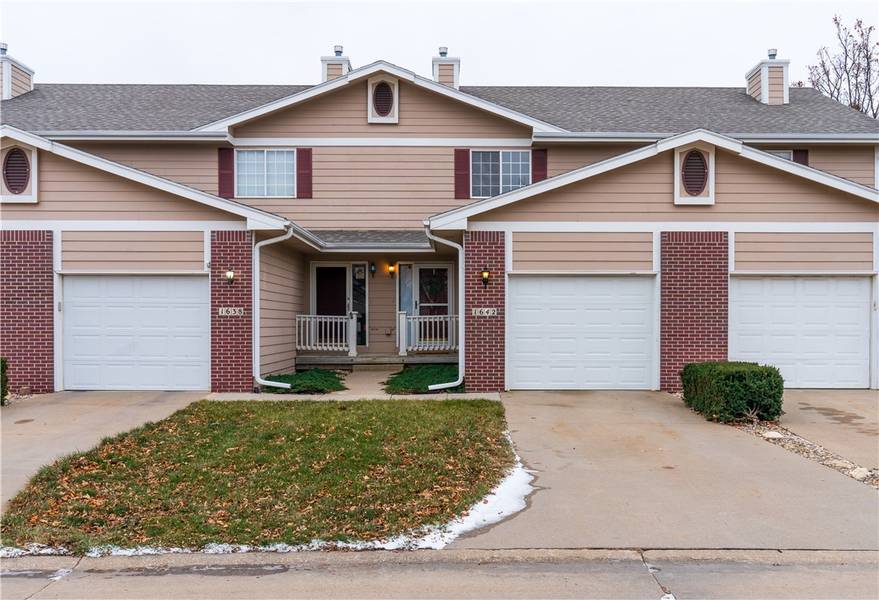 1642 Prairie Circle, Altoona, IA 50009