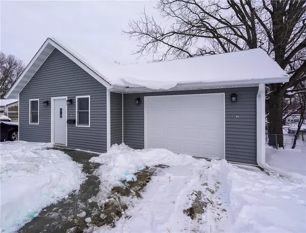 Knoxville, IA 50138,709 S 2nd Street