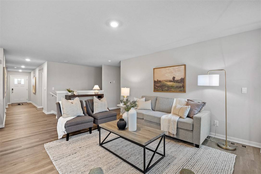 Ankeny, IA 50021,5510 NE Seneca Drive