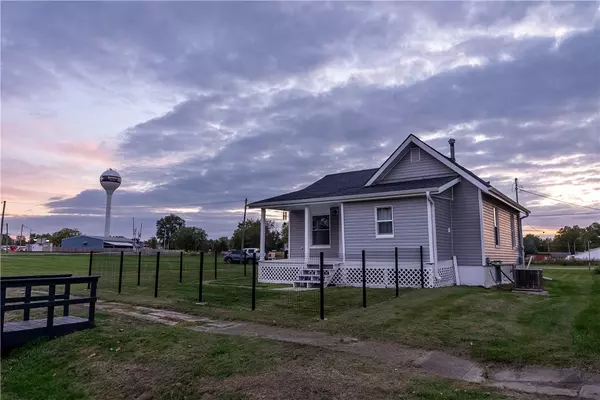 Melcher-dallas, IA 50163,109 NE 2nd Street