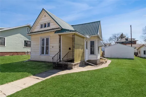 602 State Street, Guthrie Center, IA 50115