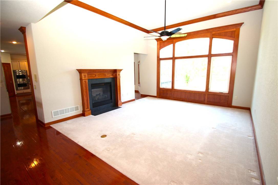 Ankeny, IA 50021,346 NE 28th Street