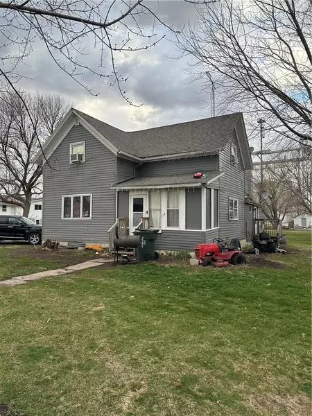117 4th Avenue SE, Clarion, IA 50525