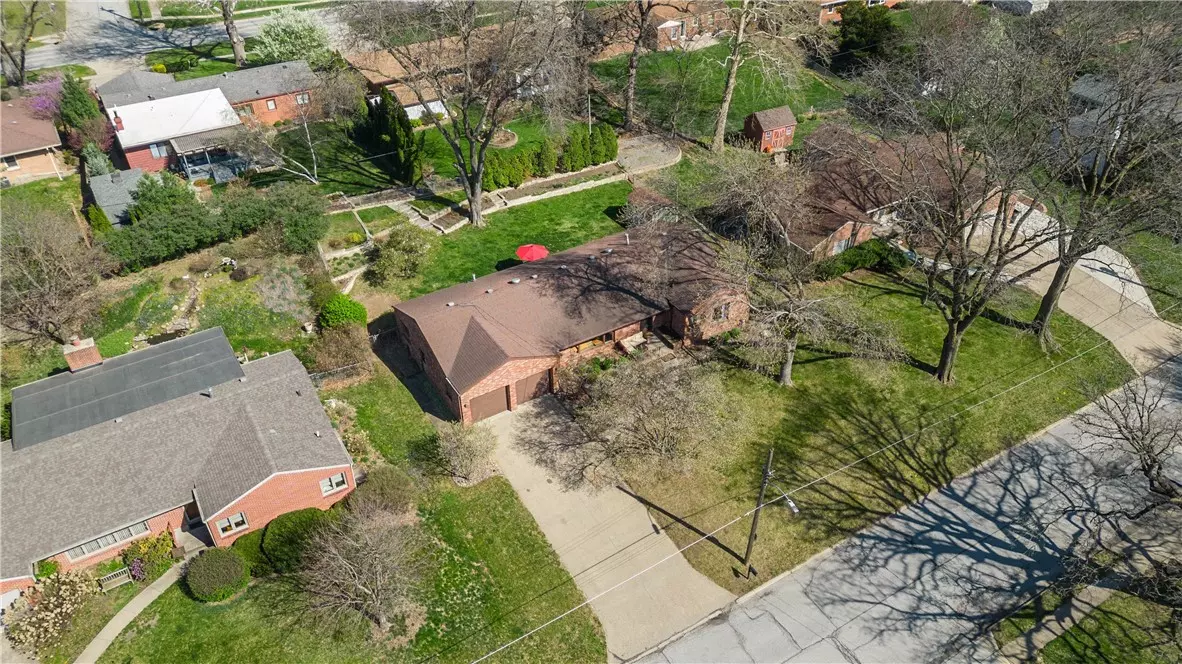 Windsor Heights, IA 50324,1905 74th Street