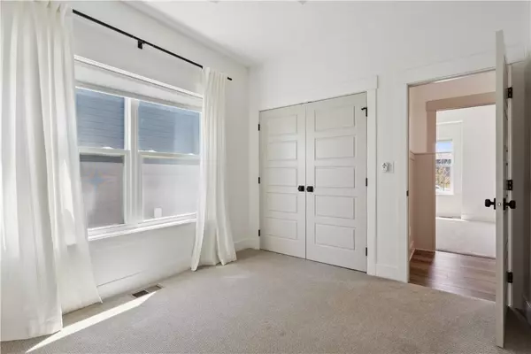 Ankeny, IA 50023,5016 NW 13th Street