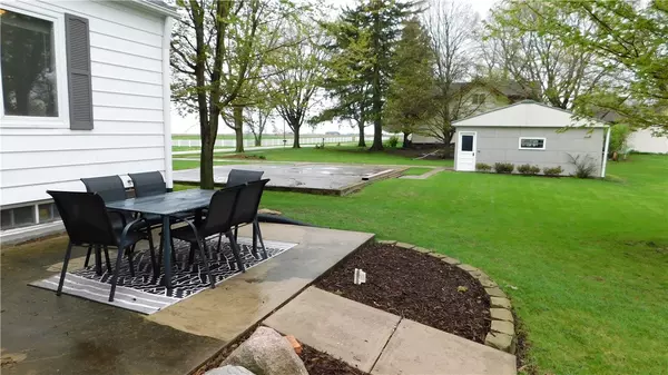 Boxholm, IA 50040,802 Third Street