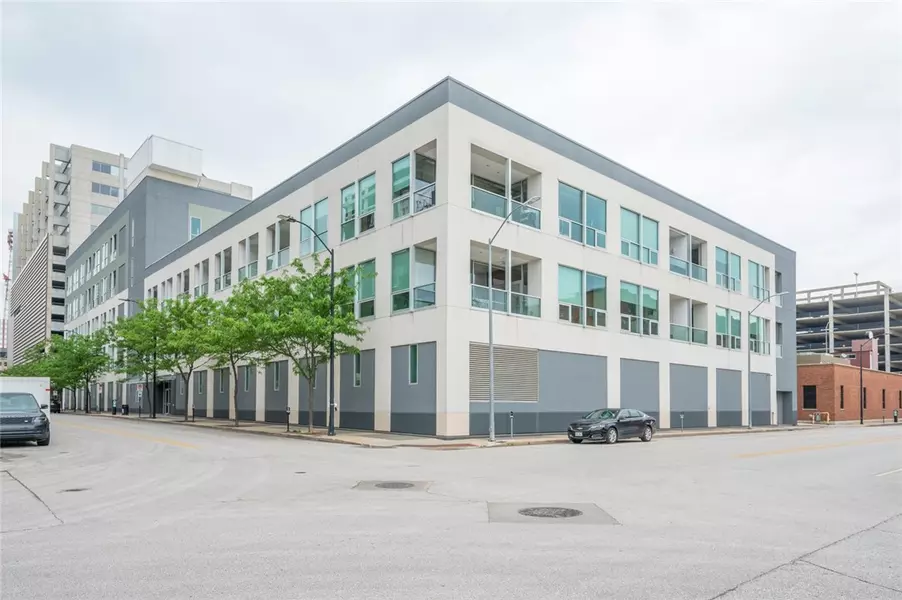 111 10th Street #411, Des Moines, IA 50309