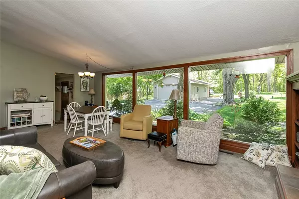 Ankeny, IA 50023,7185 NW 2nd Street