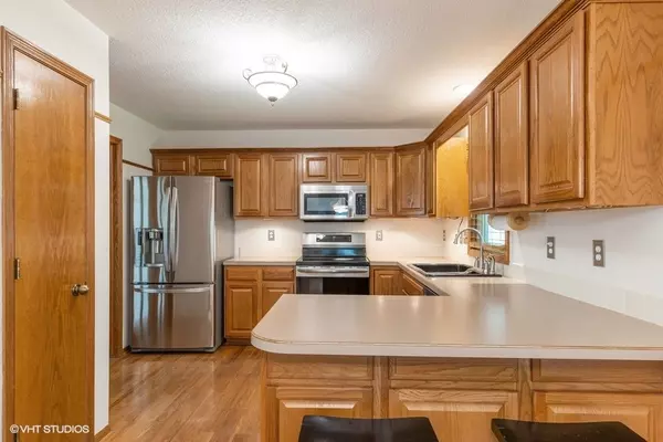 2813 68th Street Urbandale, IA 50322