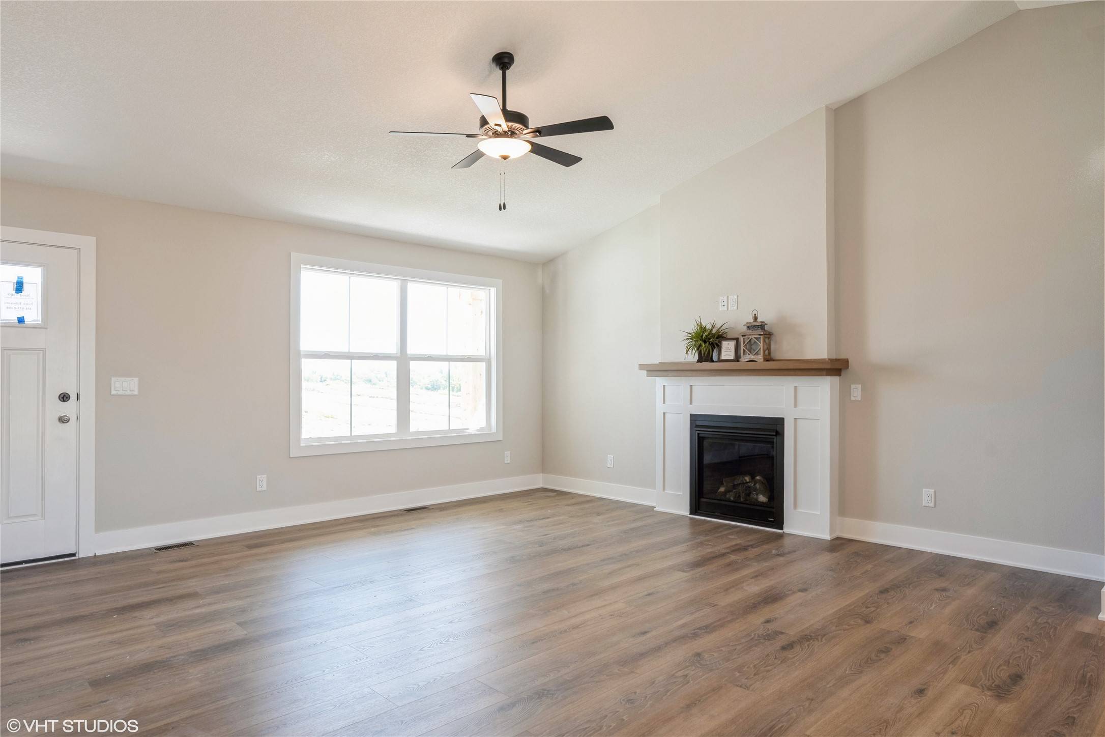 Indianola, IA 50125,403 N 19th Street