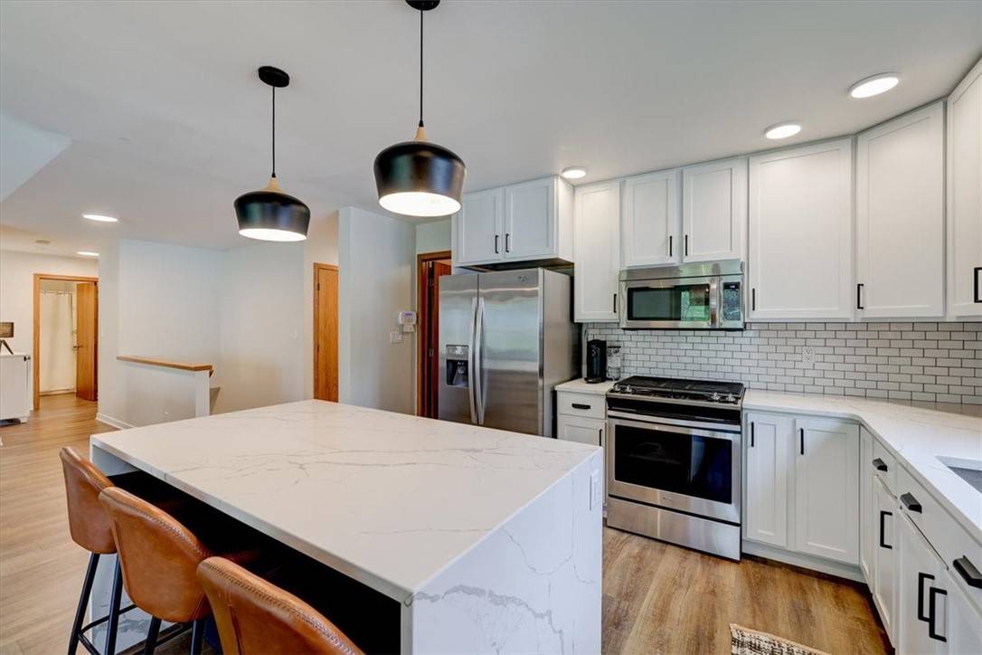 Ames, IA 50014,5406 Thackeray Drive