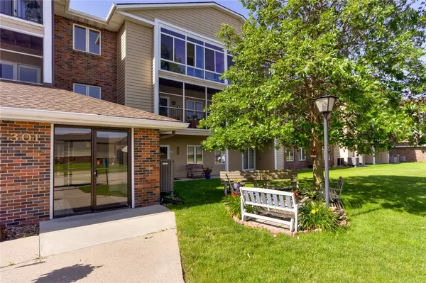 Ankeny, IA 50021,301 SE Delaware Avenue #210