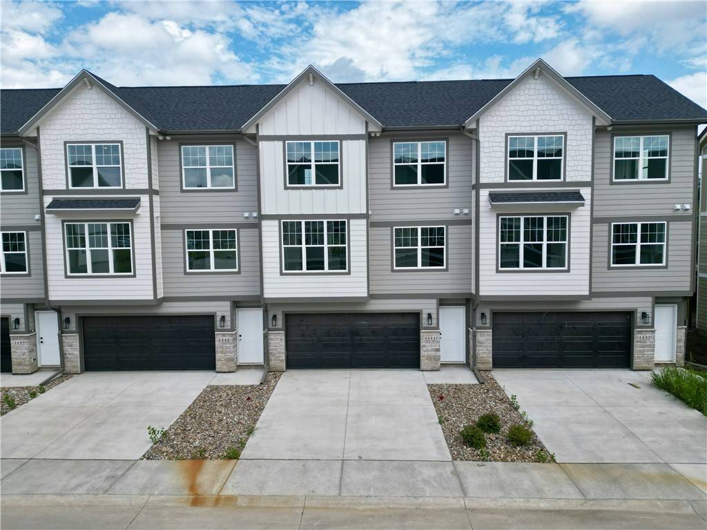 4449 154th Street, Urbandale, IA 50323