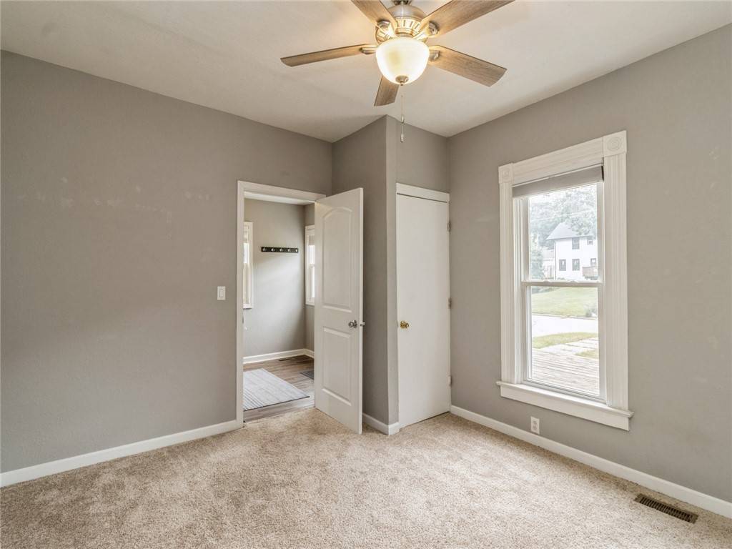 Des Moines, IA 50310,2725 Franklin Avenue