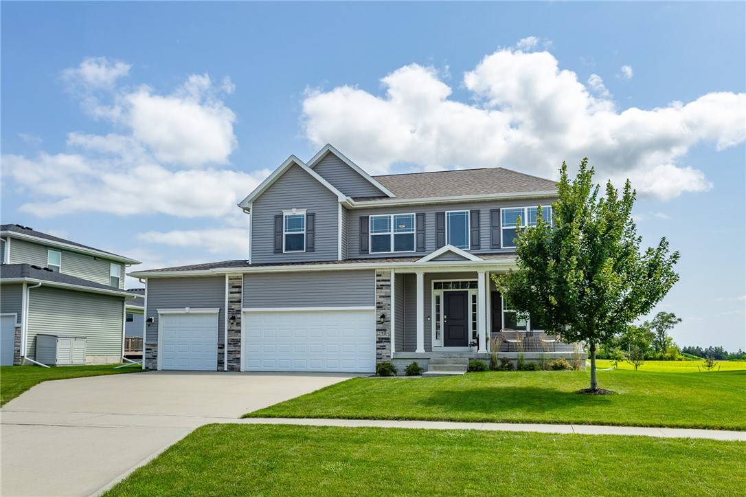 2174 SE Fox Valley Drive, West Des Moines, IA 50265