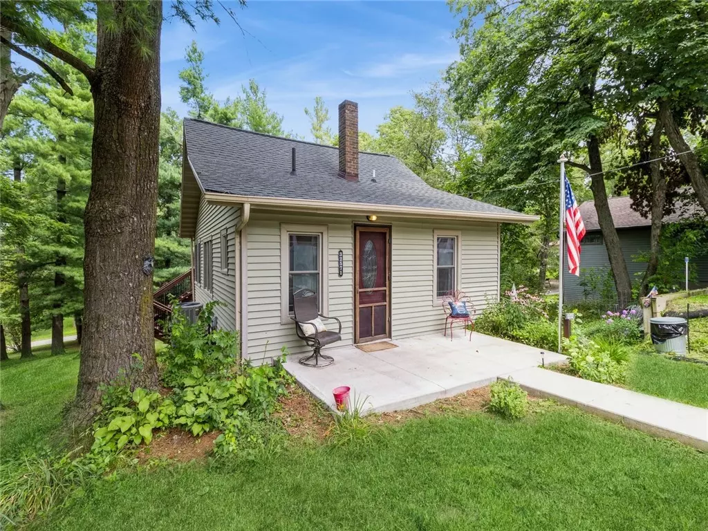 Eldora, IA 50627,32571 232nd Street