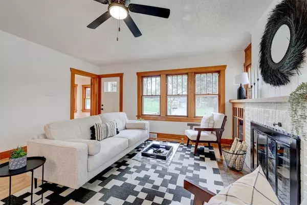 Newton, IA 50208,320 W 9th Street S