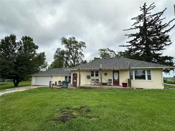21230 80th Avenue, New Virginia, IA 50210