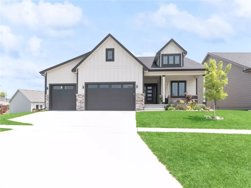 Johnston, IA 50131,9931 Watermeadow Circle