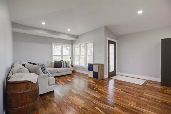 Baxter, IA 50028,6954 F17 Highway W