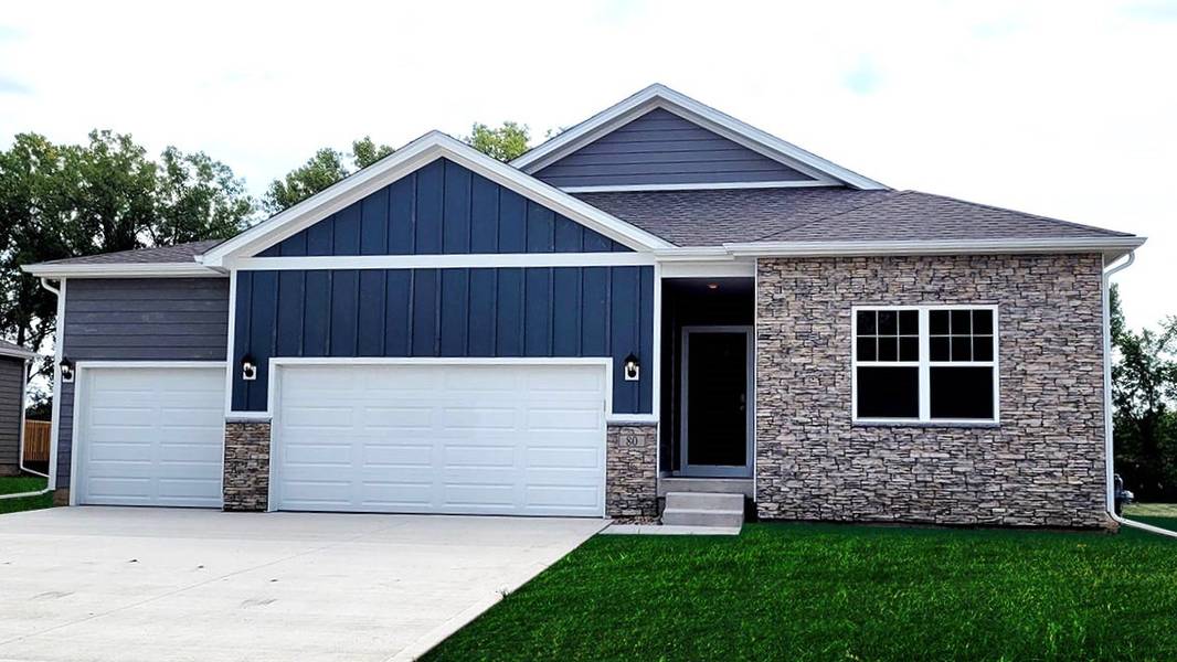 2414 Butler Drive, Adel, IA 50003