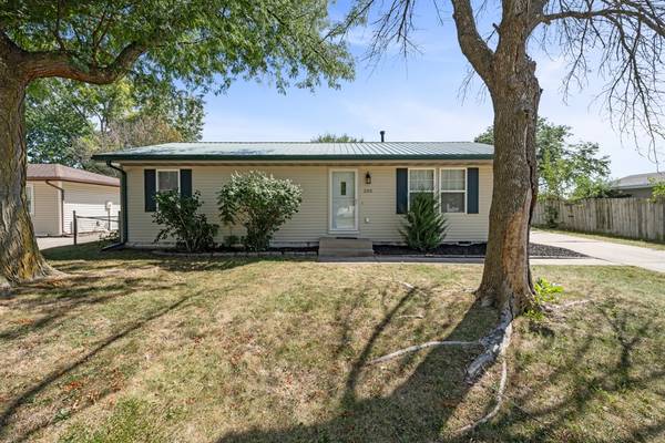 203 11th Street SE, Bondurant, IA 50035