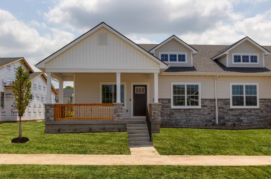 9781 Regatta Lane, Johnston, IA 50131