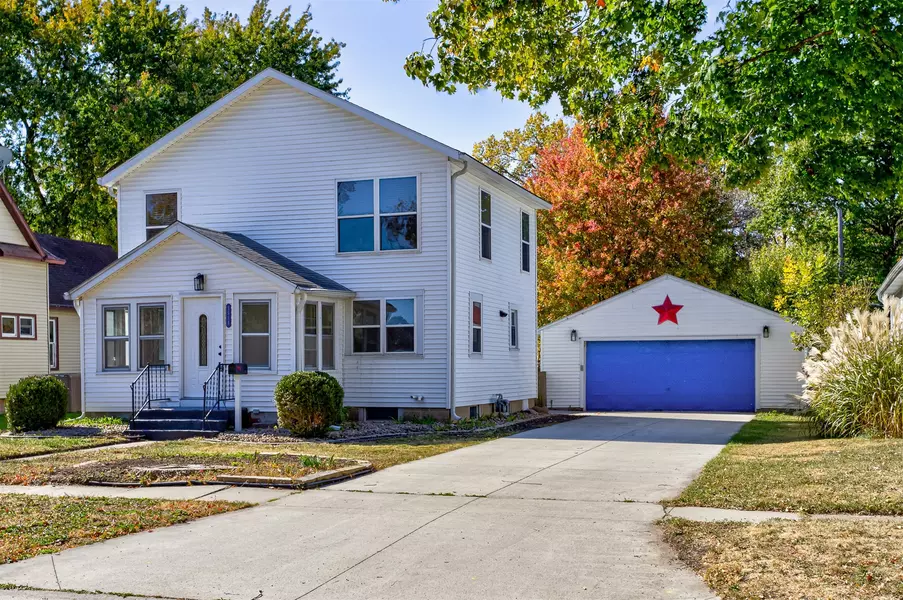 1511 Douglas Avenue, Ames, IA 50010