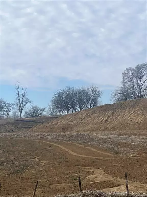 Van Meter, IA 50261,231 Arlington Avenue