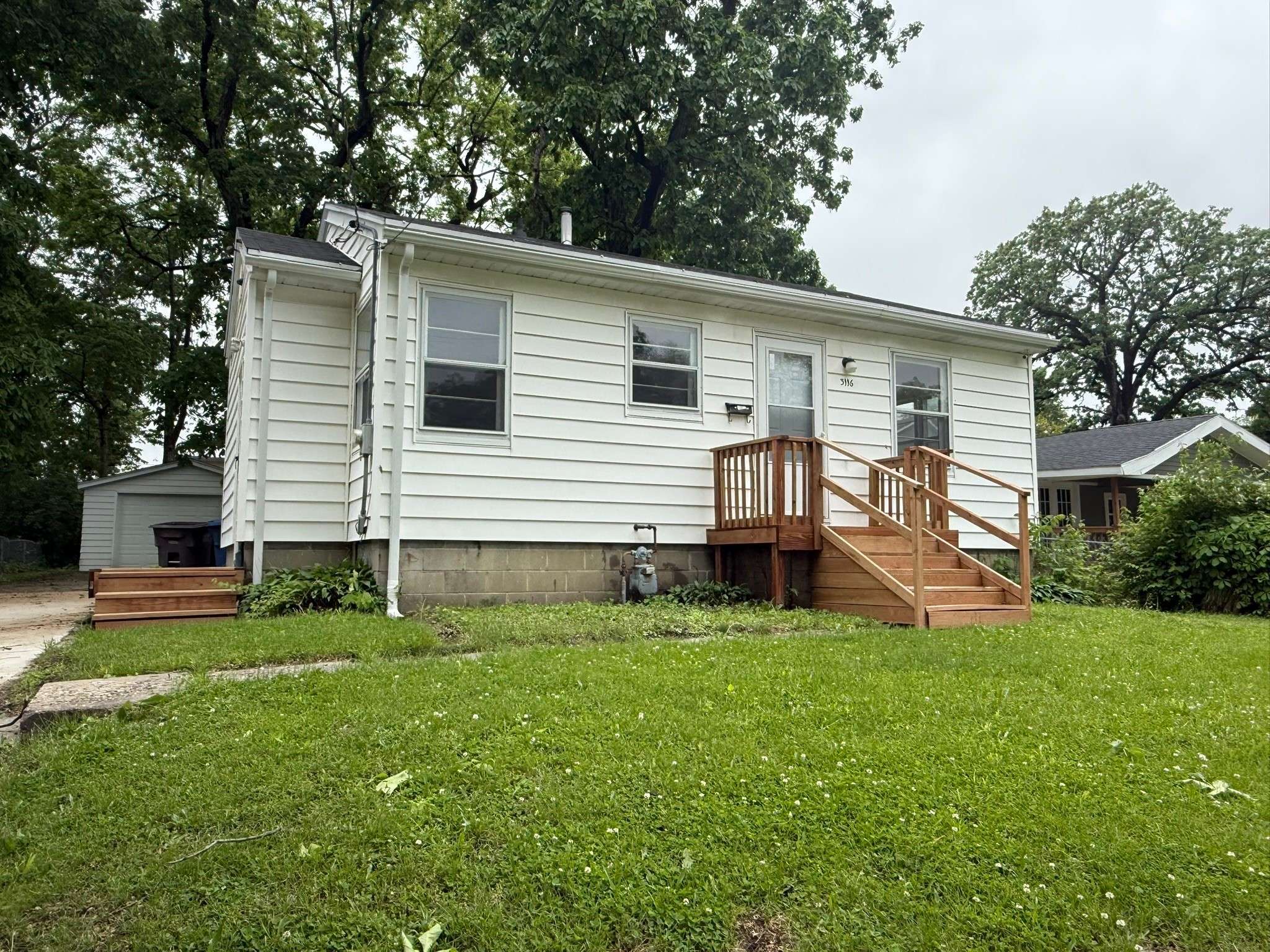 3116 Seneca Avenue, Des Moines, IA 50310