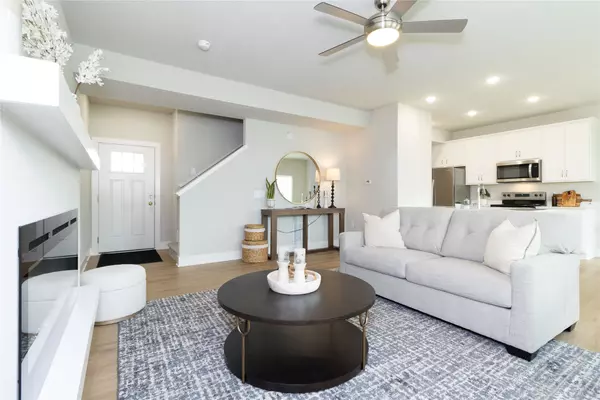 Johnston, IA 50131,6940 Poppy Court