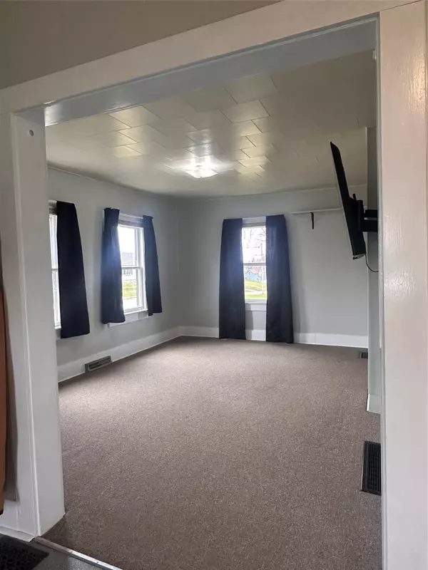 Grinnell, IA 50112,603 2nd Avenue