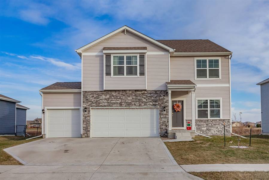 3209 NW Westwood Street, Ankeny, IA 50023