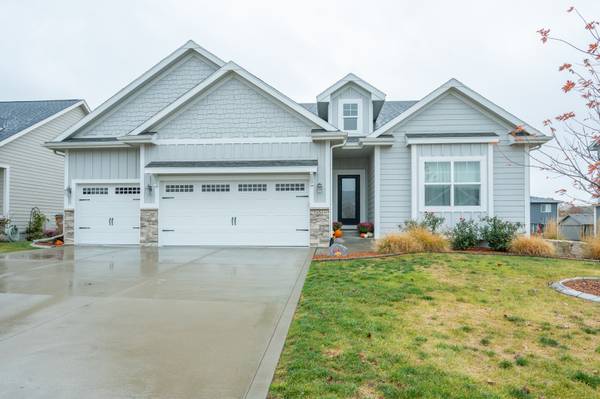 Polk City, IA 50226,931 Breakwater Place